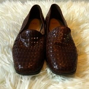 Glacee woven leather brown women shoes size 9.5W